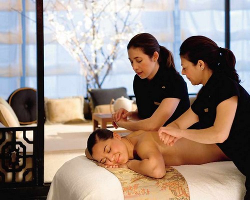 Four Hands massage service