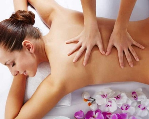 Deep tissue massage service